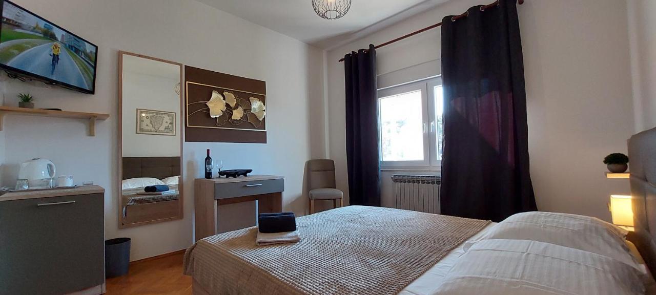 Villa Salvia Rooms And Apartments Rovinj Exterior photo