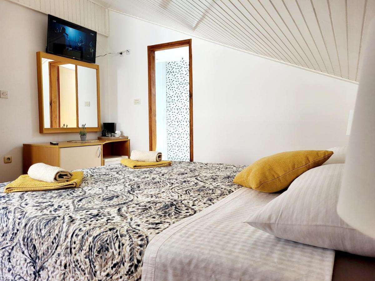 Villa Salvia Rooms And Apartments Rovinj Exterior photo